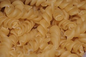 Fusilli: un tipo de pasta muy com&uacute;n en la cocina italiana.